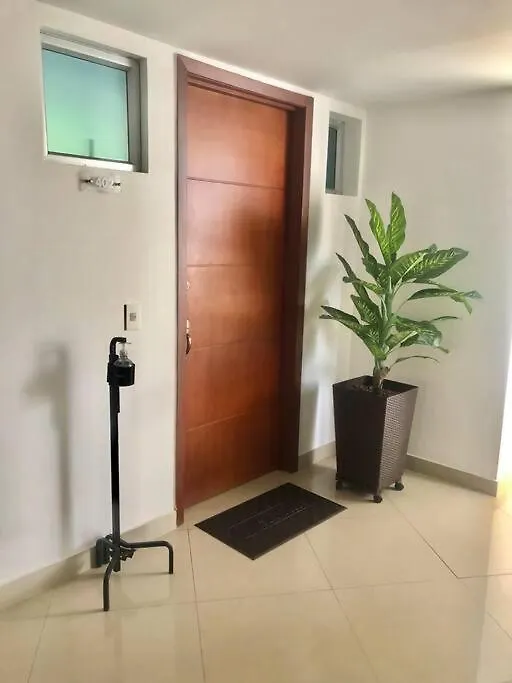 Apto 402 Cartagena Frente Al Mar- Edificio Palmetto, Piso 4