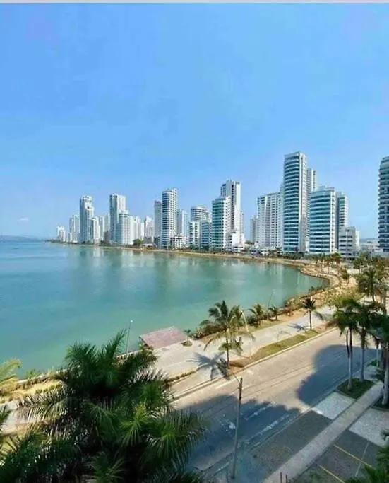 Apto 402 Cartagena Frente Al Mar- Edificio Palmetto, Piso 4 Apartment